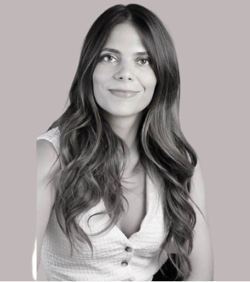 Louise Abbou Fairway